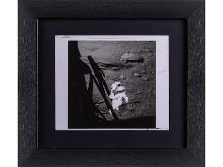 Original Fotografie von Astronaut Alan B. Shepard Jr. auf der Mondoberfläche